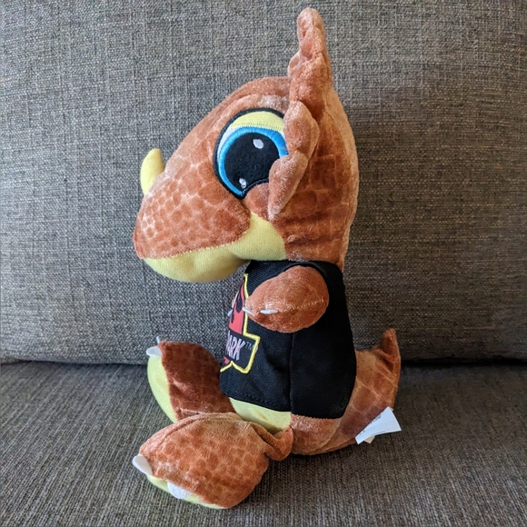 Universal Studios Jurassic Park Triceratops Dinosaur Plush Stuffed Animal - Picture 3 of 6